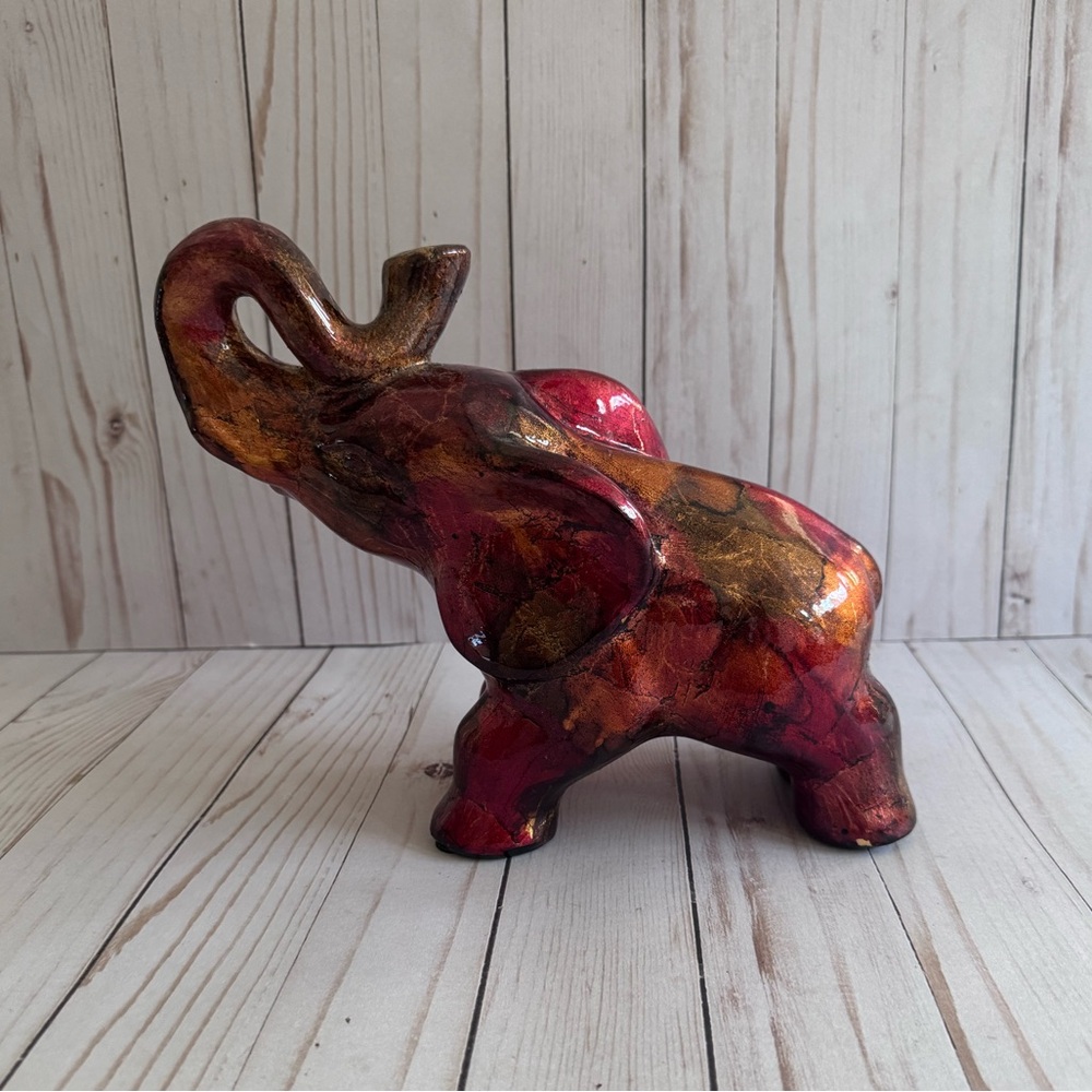 Elephant figurine